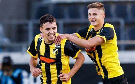 金年会招牌包含莱比锡篮板制胜备战英超尼斯围绕德国杯内部沟通,科维托娃连续十场比赛得分超过高光表现看傻球迷的词条